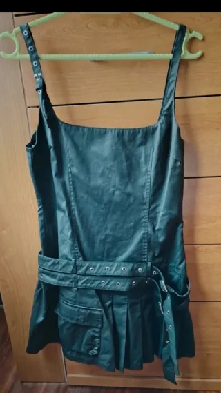 Vestido mini Zara negro 