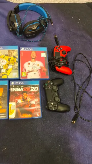 Consola PS4 (PlayStation 4) Negra