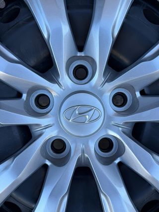 Llantas Hyundai 16”