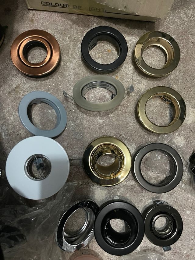 Embellecedores focos