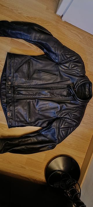 Chaqueta de cuero para moto