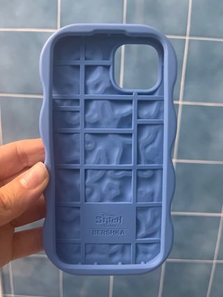 Custodia Lilo & Stitch viola per iPhone 13/14