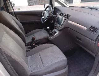 Ford C-MAX 2005