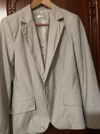 Americana Zara Raya Beige Talla L