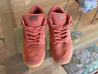 Zapatillas Nike SB Dunk Low Marrones/Rojas