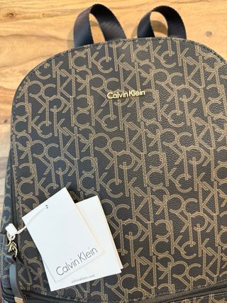Mochila Calvin Klein CK Monogram Marrón Negra