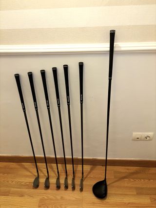 Set palos golf PING: Driver y Hierros Regular Flex