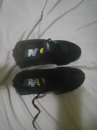 Zapatillas New Balance Negras