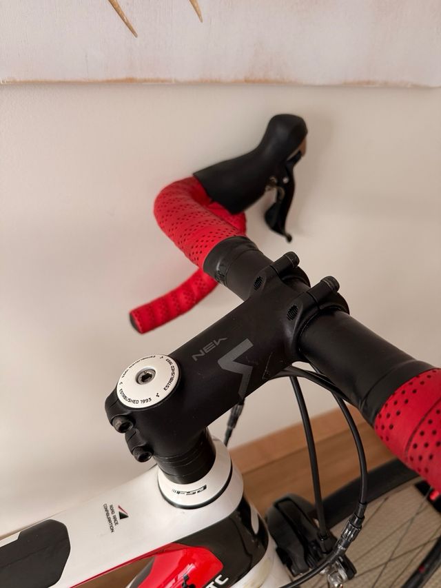 Bicicleta de carretera Cube Agree GTC Carbono