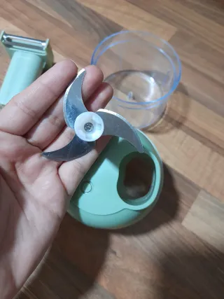 Corta Verduras Eléctrico Multifunción 4 en 1