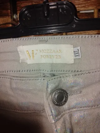 Pantalón brillante Mozzaar Forever