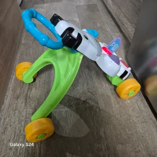 Andador Cebra Fisher-Price con Música