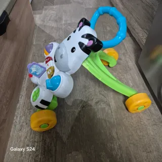 Andador Cebra Fisher-Price con Música