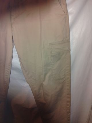 Pantalón cargo Inextenso beige talla 40 grande