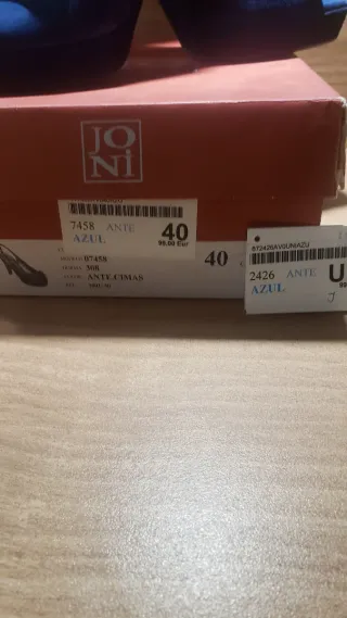 Zapato JONI ante azul tacón 10cm abierto