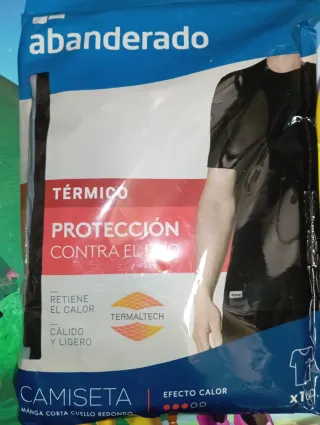 Camiseta Térmica Abanderado Negra