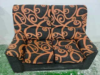 Sofá de 2 plazas tela negro y naranja