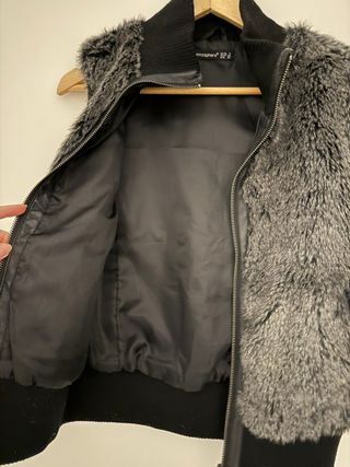 Chaleco pelo gris y negro