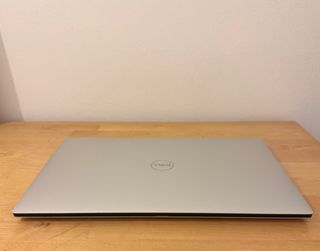 Dell XPS 13 9370 i7, 8 GB di RAM, SSD da 256 GB + dock