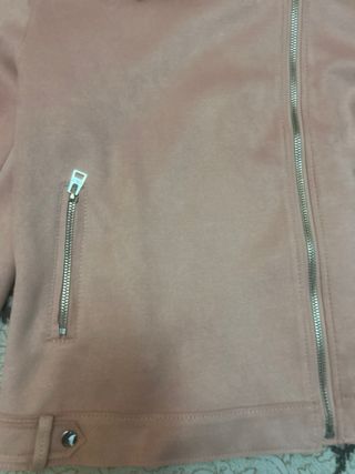 Chaqueta ante rosa KIABI