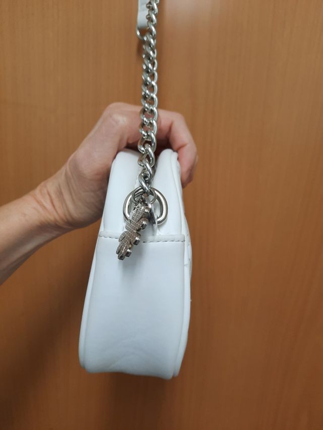 Bolso bandolera blanco acolchado Stradivarius