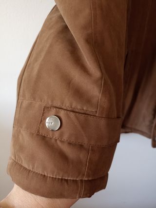Chaqueta acolchada marrón estilo ante Talla L
