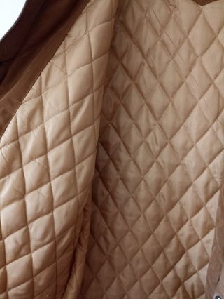 Chaqueta acolchada marrón estilo ante Talla L