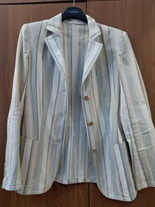 Americana rayas beige Purificacion Garcia
