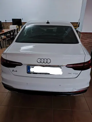 Audi A4 2023