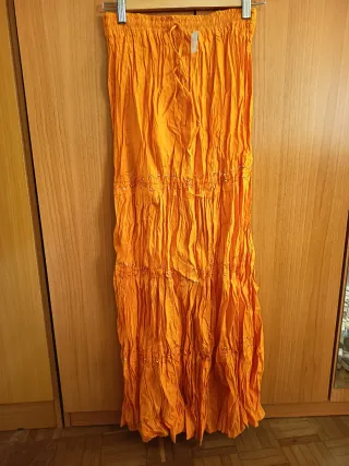 Falda larga naranja gasa