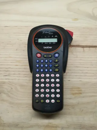 Etiquetadora Brother P-touch 1000