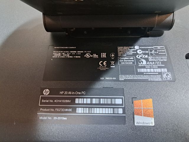 AIO HP 20-2010es E1-2500 SSD da 8 GB 128