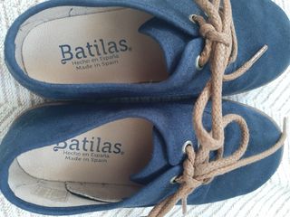 Zapatos Batilas piel azul talla 29