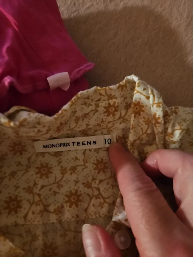 Camisa niña sin mangas floral