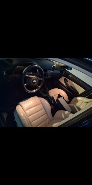 Audi A6 2000