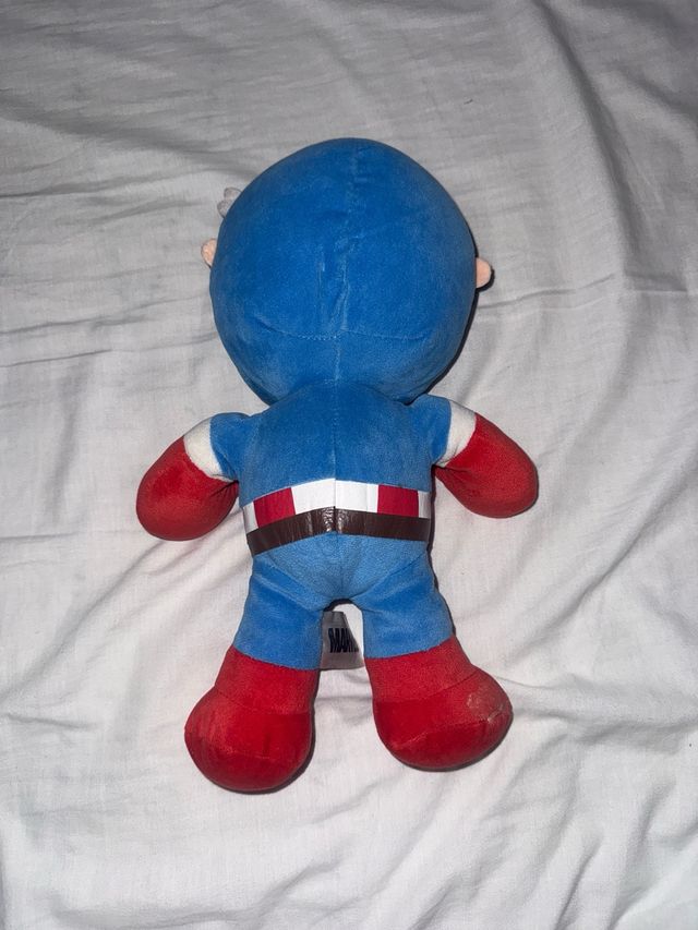 Peluche Capitán América