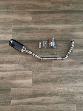Escape Yamaha MT125 YZF125 XSR125 Akra