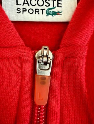 Felpa Lacoste rossa con cappuccio pari al nuovo