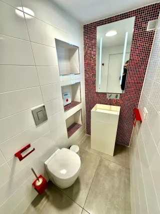 Lavabo de baño de material Corian (de gama alta)