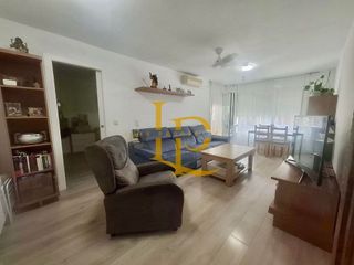 Piso en venta en Zona Mercat en Rubí