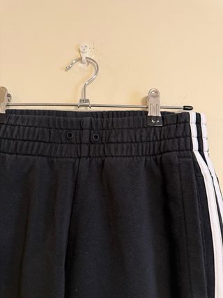 Pantalón Adidas Negro Rayas Blancas