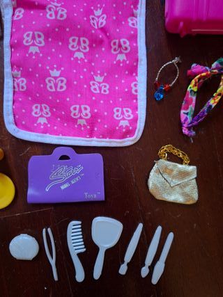 Barbie accessori vari e scarpe vintage anni '90