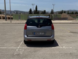 Peugeot 5008 2016 7 plazas