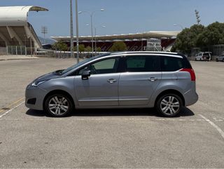 Peugeot 5008 2016 7 plazas