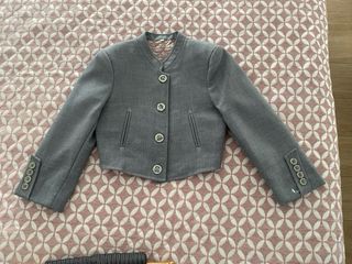 Traje de flamenco para niño gris NUEVO!
5 años 