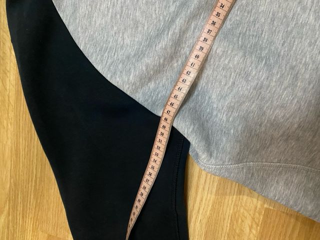 Sudadera Nike Tech Gris y Negra