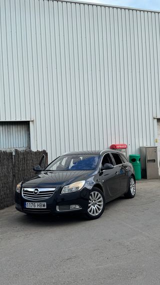 Opel Insignia 2011