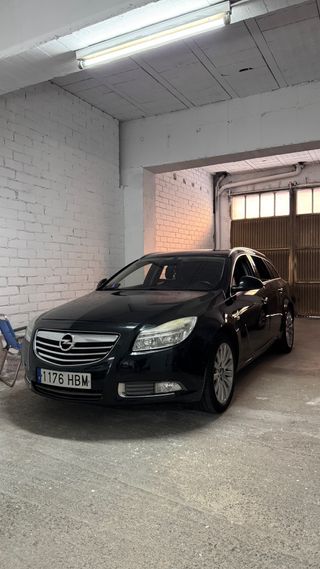 Opel Insignia 2011