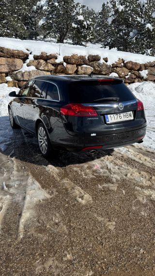 Opel Insignia 2011