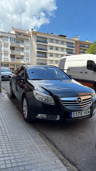 Opel Insignia 2011